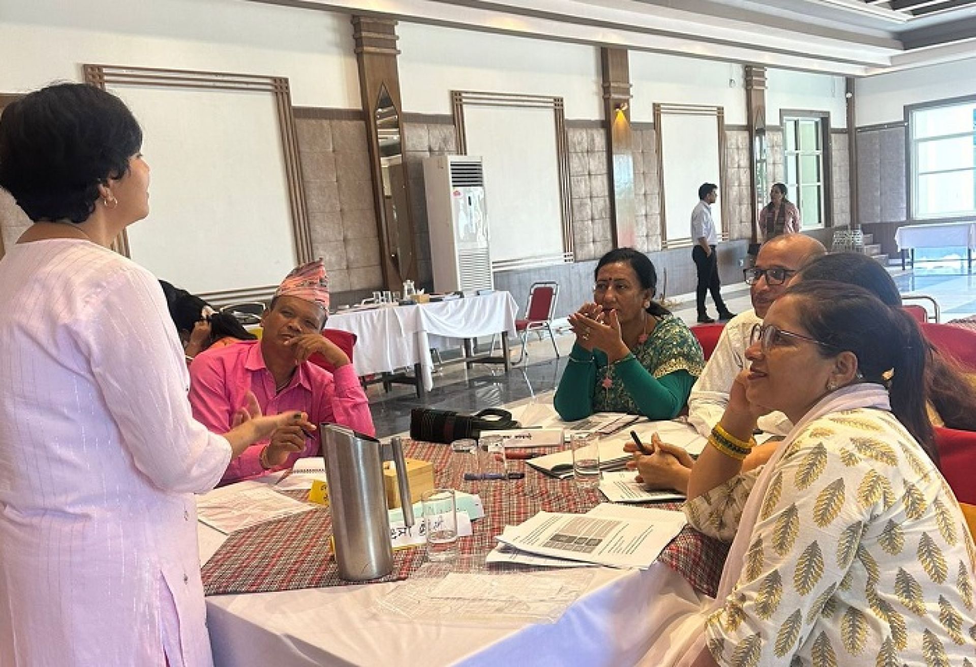 परम्परागत हेरचाह कार्यलाई आय उत्पन्न गर्ने अर्थतन्त्रमा रूपान्तरण गर्न आवश्यक 